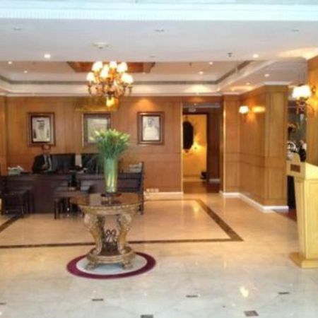 Hotel The Royal Express Sharq à Koweït Extérieur photo