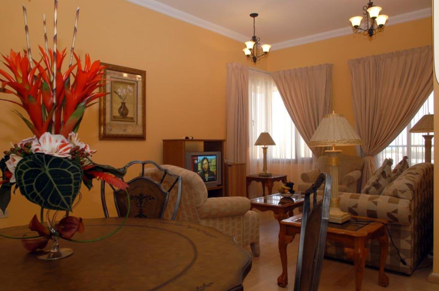 Hotel The Royal Express Sharq à Koweït Extérieur photo