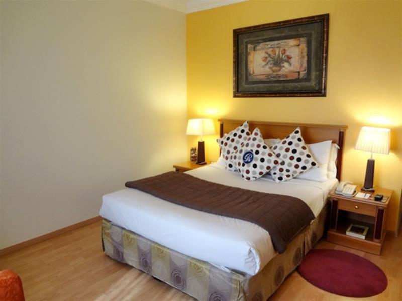 Hotel The Royal Express Sharq à Koweït Extérieur photo
