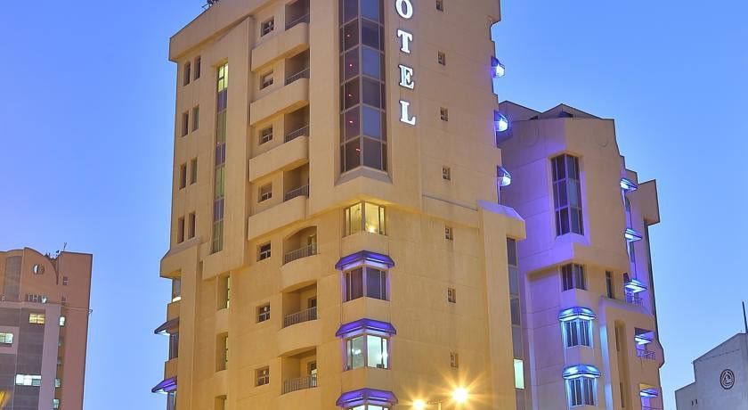 Hotel The Royal Express Sharq à Koweït Extérieur photo