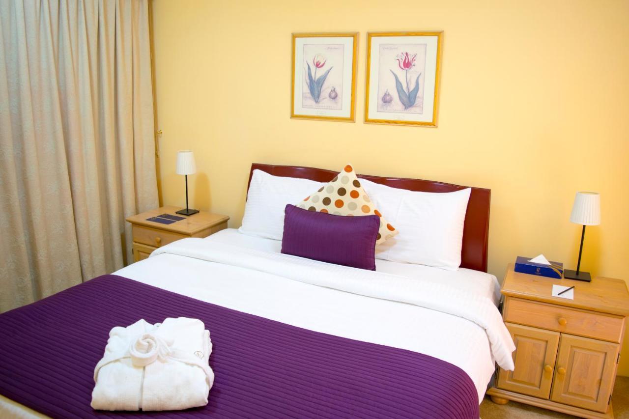 Hotel The Royal Express Sharq à Koweït Extérieur photo